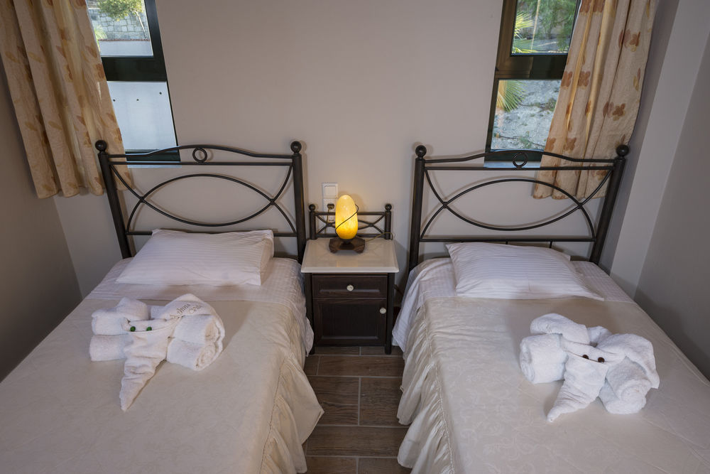 Xamoudhokhorion  Athina Luxury Villas מראה חיצוני תמונה